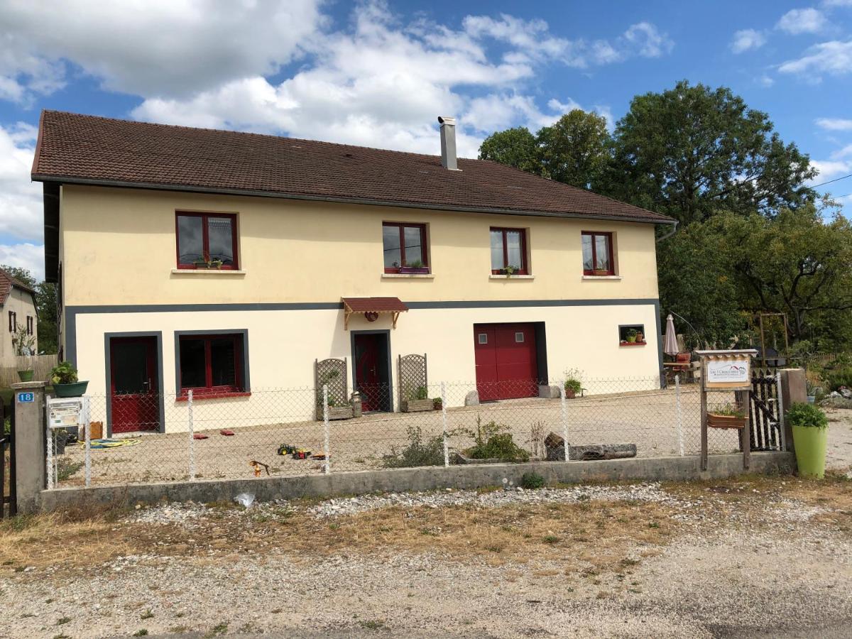 Les 3Crokignols, Maison D'Hote Familiale. Saffloz Exteriér fotografie